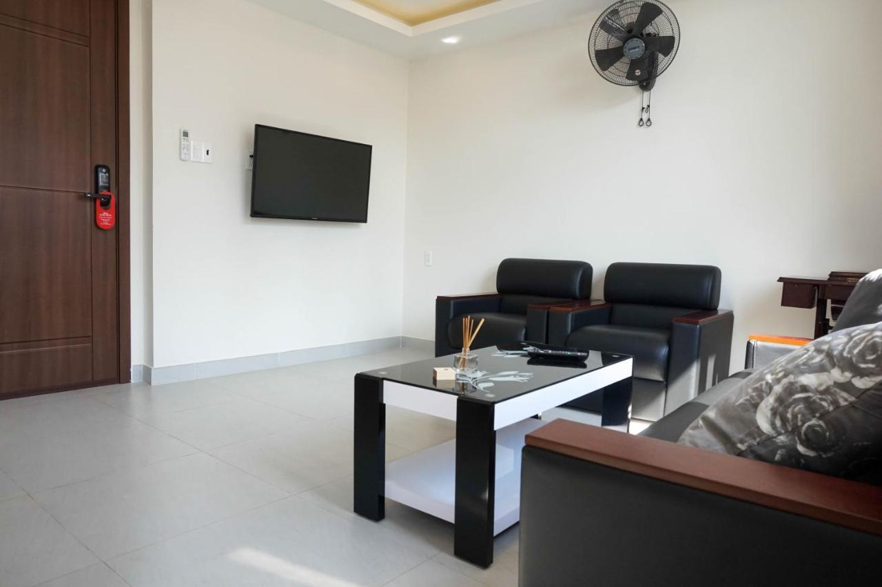 Shinhua Hotel Ho Chi Minh City Exterior photo
