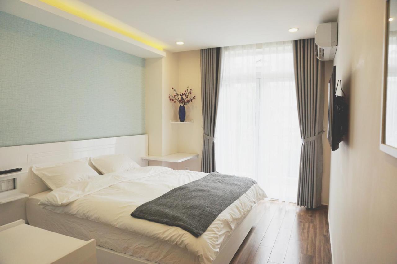 Shinhua Hotel Ho Chi Minh City Room photo